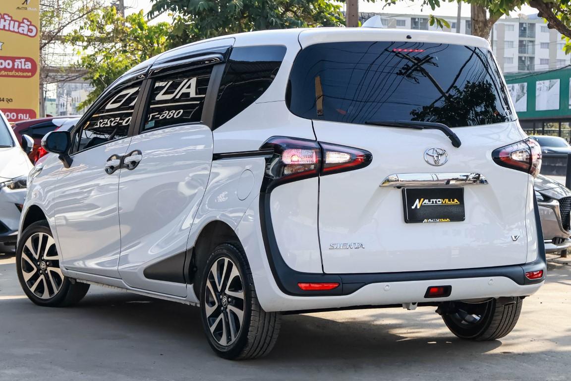 Toyota Sienta 1.5V MNC 2023 *RK2134*